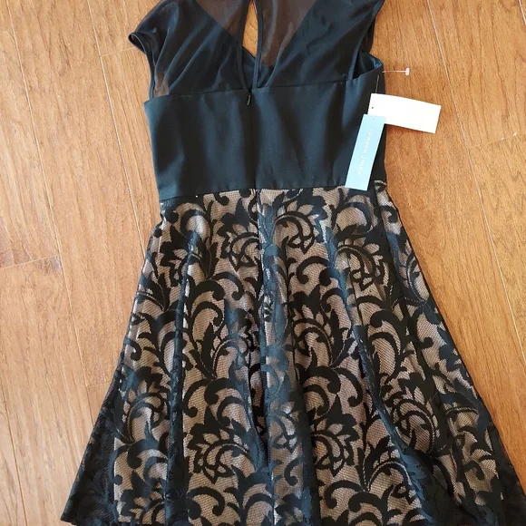 New London Times Black Nude Lace Cocktail Dress Size 6 - Picture 4 of 4